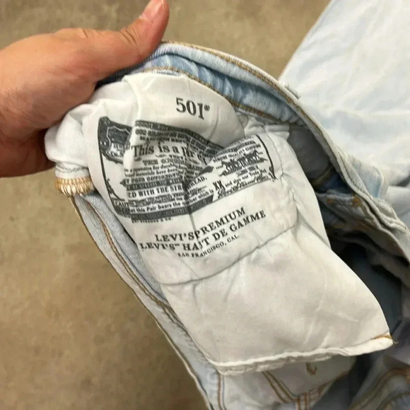 Levi’s premium 501  button fly jeans - Picture 6 of 9